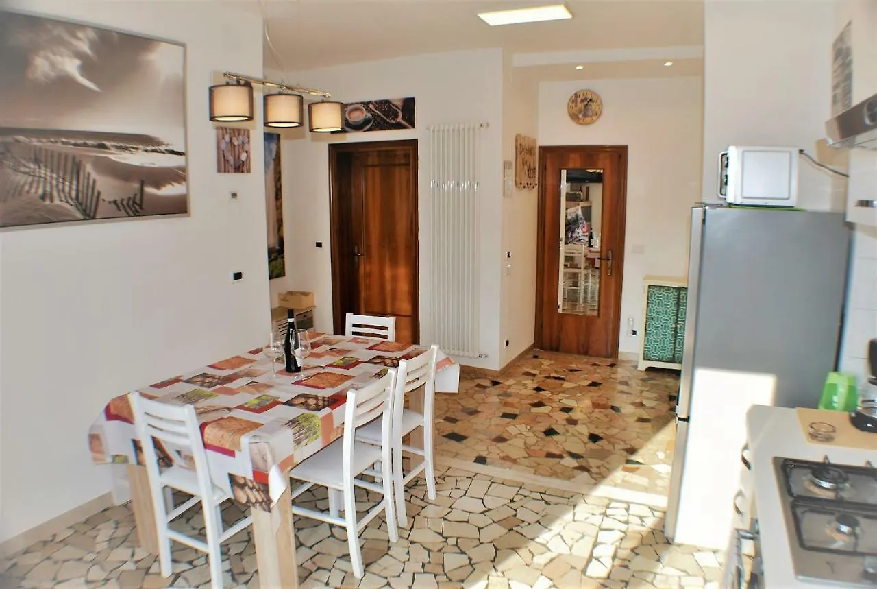 Casa Dona Apartment Mestre 0*,